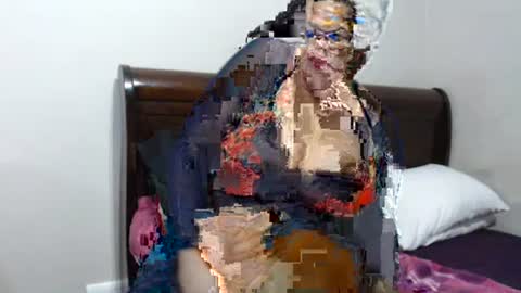 kayla online show from July 26, 2:33 pm