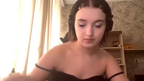 Mary online show from August 16, 11:14 am