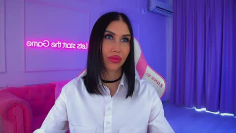 Kayla online show from August 5, 12:58 pm