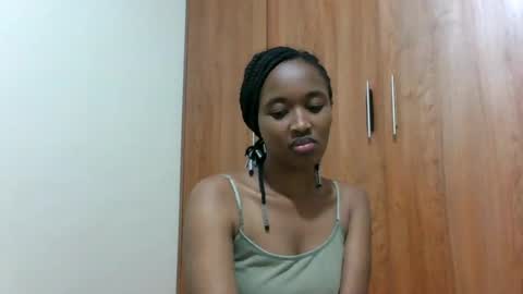 kaylar online show from July 24, 6:33 pm