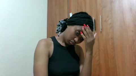 kaylar online show from July 27, 6:13 pm