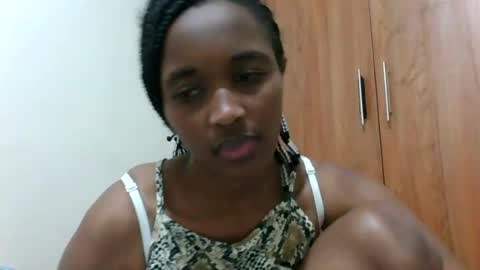 kaylar online show from July 31, 6:24 pm