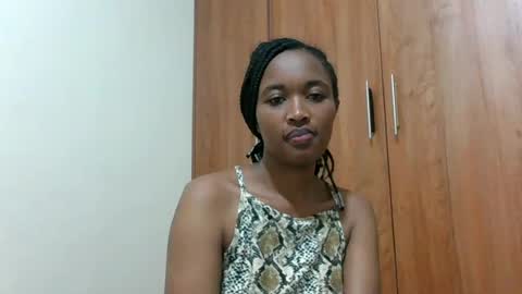 kaylar online show from August 1, 5:46 am