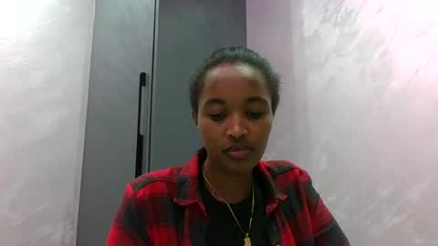 kaylar online show from August 7, 4:29 pm