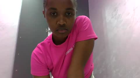 kaylar online show from August 13, 9:07 pm
