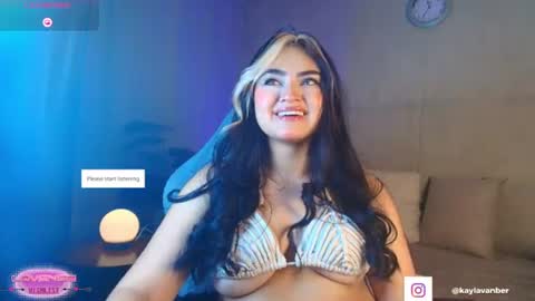 KAYLADAMIAN online show from August 4, 5:21 pm