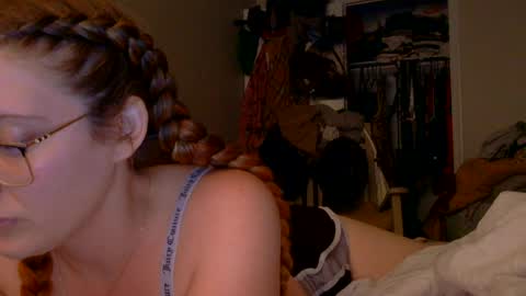 kaylee kakes online show from August 10, 8:32 pm