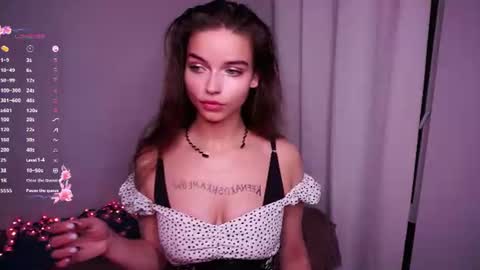 Lulu online show from August 17, 12:48 am