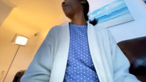 Keephimcum69me online show from May 31, 11:01 am