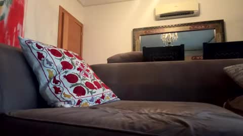 keexxx690900 online show from August 2, 4:47 pm