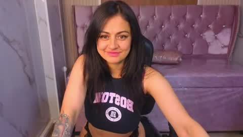 keilyy_b online show from August 5, 7:17 am