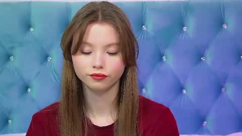 Keira online show from August 15, 6:06 am