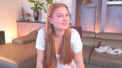 keishamaggini online show from September 7, 10:21 am