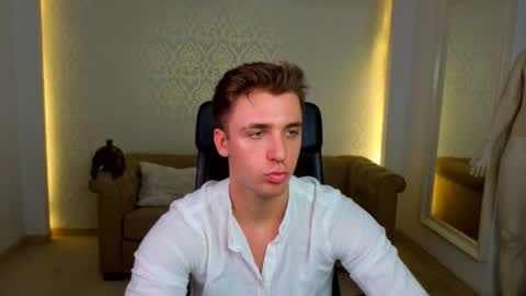 KellenWest online show from August 14, 1:26 pm