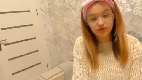 kelli_nuna_bebe online show from March 13, 6:48 pm