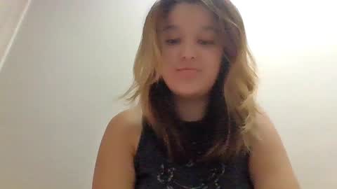 kelli_nuna_bebe online show from June 26, 10:13 pm