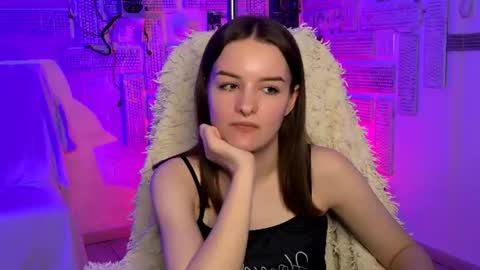 kelliebanshe online show from August 2, 2:57 pm