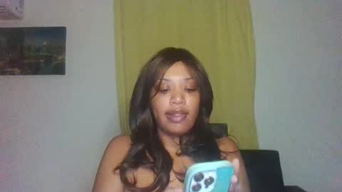 kellie online show from July 26, 7:35 am