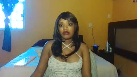 kellie online show from August 9, 5:47 pm