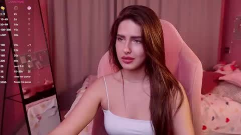 Bella online show from August 15, 11:47 am