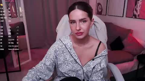 Bella online show from August 16, 8:51 am