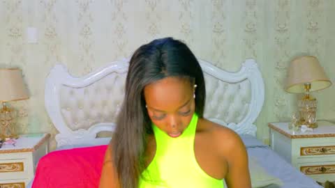kelly_swift online show from August 1, 10:54 am