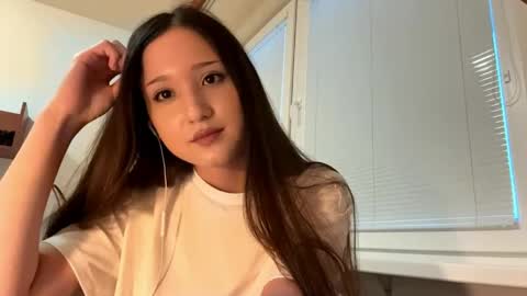 Kelly online show from May 12, 6:08 pm