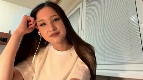 Kelly online show from May 12, 7:14 pm