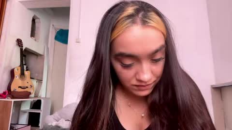 Kelly online show from June 4, 11:47 am
