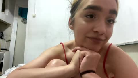 Kelly online show from June 6, 5:41 pm