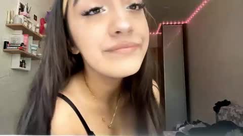 Kelly online show from August 12, 8:16 am
