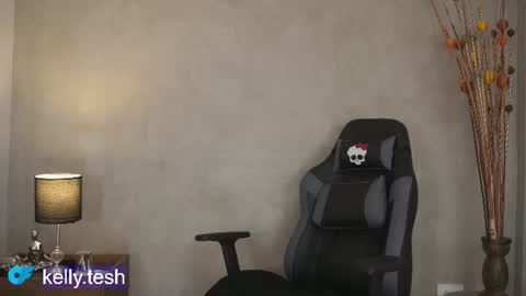 Kelly online show from July 28, 6:03 pm
