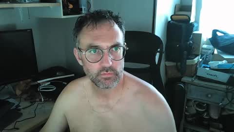 kelvin06133 online show from June 25, 1:36 pm