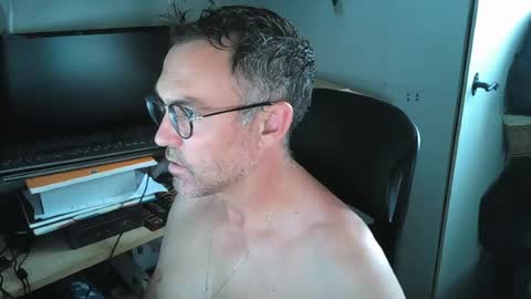 kelvin06133 online show from August 5, 12:47 pm