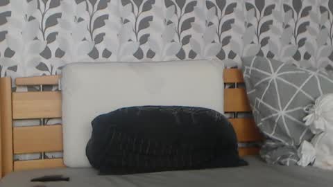 kelywild20 online show from July 18, 8:59 am