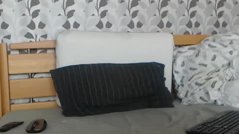 kelywild20 online show from August 9, 10:16 am