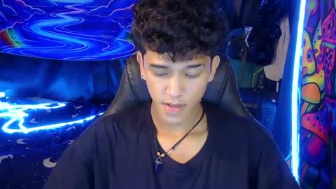 Ken online show from August 3, 10:17 pm