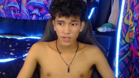 Ken online show from August 13, 1:30 am