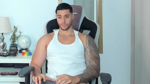 ken_mailik online show from July 22, 11:51 pm
