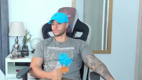 ken_mailik online show from July 25, 6:28 am