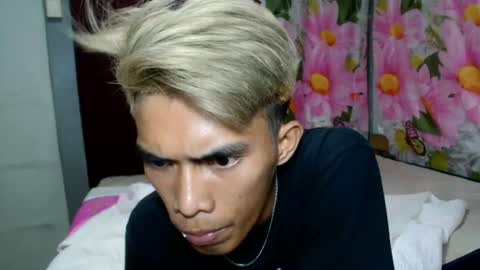 ken_minjun online show from July 21, 1:46 pm