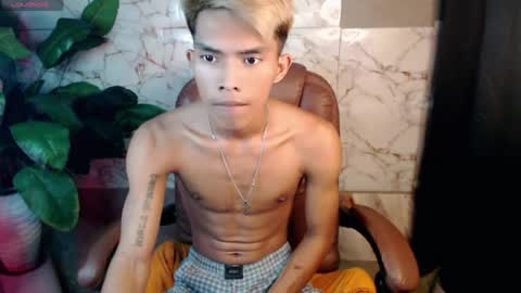 ken_minjun online show from August 14, 10:52 am