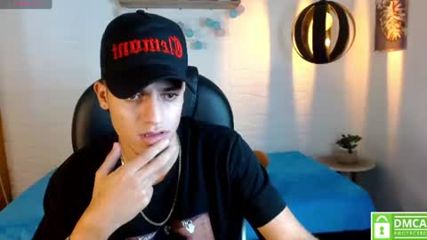 Ken  Follow me online show from August 4, 4:26 pm