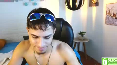 Ken  Follow me online show from August 5, 5:11 pm