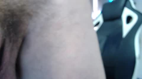 ken_wiild online show from August 12, 5:59 pm