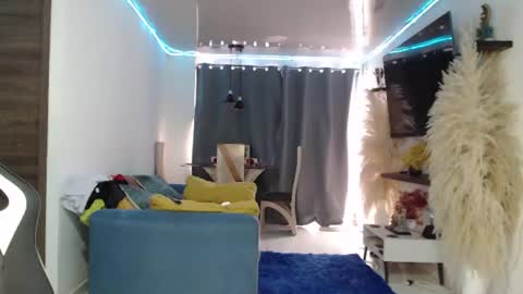 ken_wiild online show from August 13, 8:45 pm