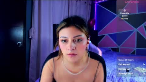 Kendarl Colins online show from August 6, 9:41 am