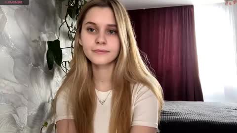 I am NikaCan we hit 10 Thumbs Up   online show from February 20, 12:13 pm