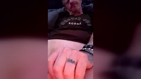 kendall21978 online show from August 12, 4:20 pm