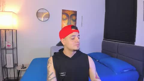 kendel_dimitri online show from July 29, 6:31 am